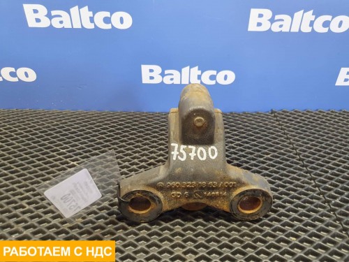 Кронштейн крепления переднего стабилизатора