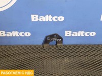 Кронштейн ускорительного клапана